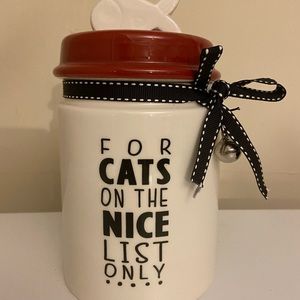 Cat treat jar